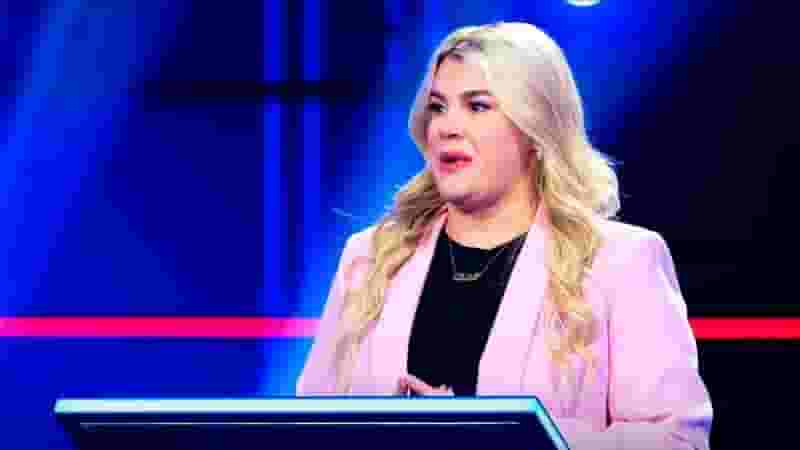 Full Cast of Is It Cake Season 3: All Contestants, Judges & Hosts In New Episodes (Photos)
