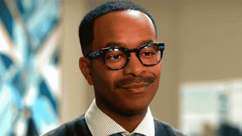 Full Cast of So Help Me Todd Season 2 Episode 3 - Every Main Character & Actor Who Appears (Photos)