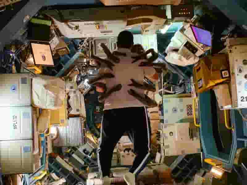 Spaceman Movie's Spider Explained: The True Meaning of the Character Revealed