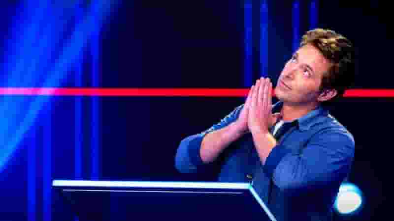 Full Cast of Is It Cake Season 3: All Contestants, Judges & Hosts In New Episodes (Photos)