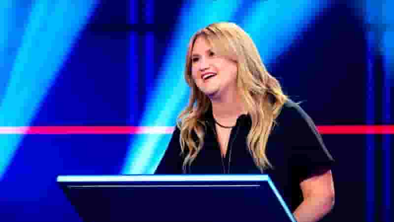 Full Cast of Is It Cake Season 3: All Contestants, Judges & Hosts In New Episodes (Photos)