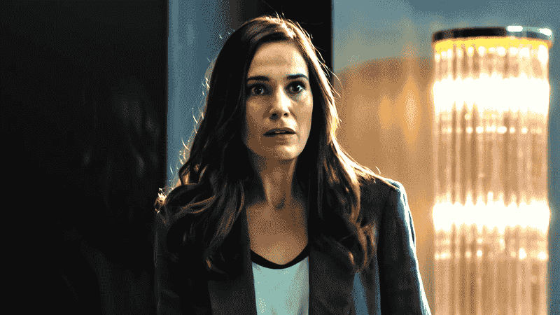 Full Cast of Red Queen TV Series on Amazon Prime - Every Main Character & Actor Who Appears (Photos)