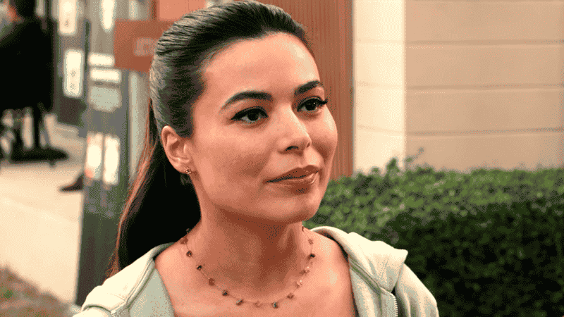 Full Cast of Mother of the Bride 2024 Movie on Netflix - Every Main Character & Actor Who Appears (Photos)