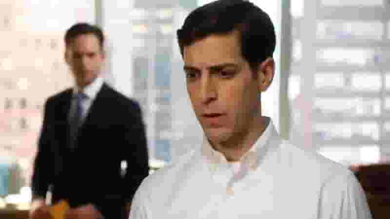 Full Cast of Suits Season 9 - Every Main Character & Actor Who Appears (Photos)
