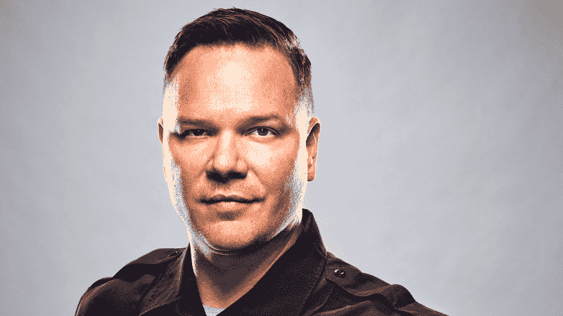 Full Cast of 911 Lone Star Season 5 - Every Main Character & Actor In 2024 Episodes (Photos)