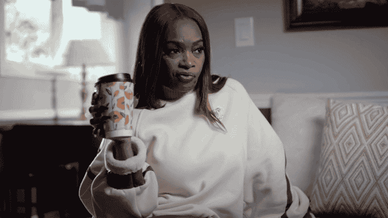 Full Cast of Cons and Cougars Tubi: Characters & Actors Guide (Photos)