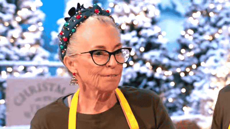 Full Cast of Holiday Wars 2024: Contestants, Judges & Host In Season 6 (Photos)