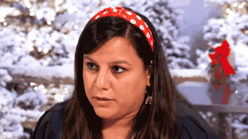 Full Cast of Holiday Wars 2024: Contestants, Judges & Host In Season 6 (Photos)