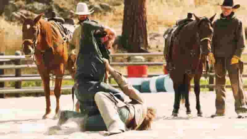 Yellowstone: Here's Why Rip and Kayce Fight