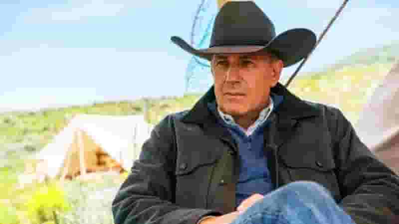 Yellowstone: Here's Why Each of the Main Characters Hate Jamie