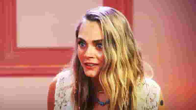 Full Cast of Nonsense Christmas Netflix: Sabrina Carpenter Special Guest Stars & Singers (Photos)