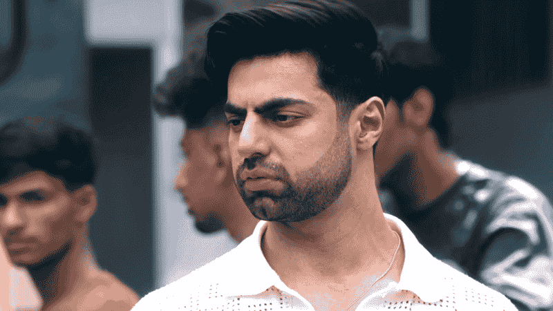 Full Cast of Mismatched Season 3 on Netflix: Every Main Actor & Character (Photos)