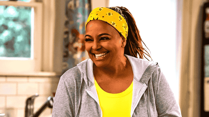 Full Cast of The Upshaws Season 6: Every Main Actor & Character (Photos)